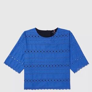 Tommy Hilfiger women's blue round neck eyelet embroidered top scalloped hem NWT